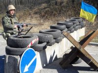 Украина начала продовольственную блокаду ЛНР