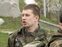 Комбат «Азова» убил сотрудника «Беркута», насладившись его конвульсиями