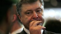 New York Times: Порошенко не удается вытянуть Украину из хаоса