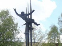 Галицкий идиотизм это нечто: Памятник Терешковой во Львове сдадут в "музей террора"