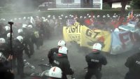 В Баварии перед саммитом G7 антиглобалисты подрались с полицией