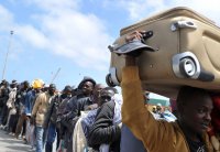 ЕС не справляется с потоком беженцев из «стран новой демократии»