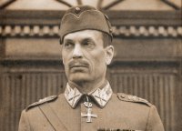 В Санкт-Петербурге собирались открыть доску пособнику Гитлера?