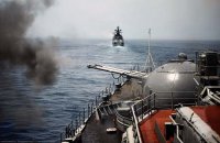 Американский военный корабль испугался российского гимна