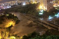 Разгул стихии в Тбилиси: 11 погибших, десятки опасных хищников на свободе