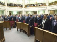 Порошенко решил обсудить с главами фракций Рады отставку главы СБУ