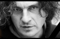 Украинские музыканты обозвали Порошенко «голубцом в сметане»