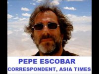 Эскобар о ПМЭФ: Запад "лает", караван "изолированной" России идет