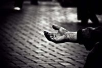 "Надо накрыться простыней и не торопясь идти на кладбище"  Жизнь Простых Украинцев !!!