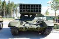 Наводит ужас на украинский Генштаб: тяжелая огнеметная система ТОС-1А "Солнцепек"