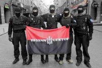 «Правый сектор» и «Азов» проведут марш в Киеве с требованием объявить войну России