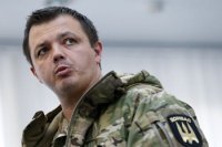 Ненастоящий полковник: C комбата Семенченко сорвали погоны