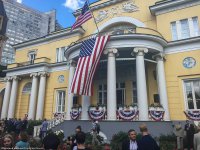 Ехидные комментарии. И кто же в России отмечает 4 июля? И как...