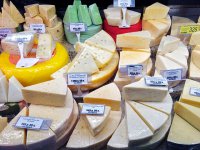 Суд в Санкт-Петербурге разрешил торговать санкционными продуктами