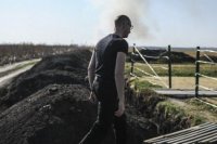 Яценюк упал со «Стены»