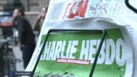 Charlie Hebdo посмеялся над разбившимся малайзийским боингом