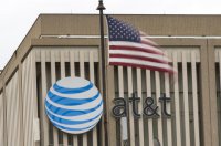 Американская телекоммуникационная компания AT&T 10 лет помогала АНБ вести электронную слежку