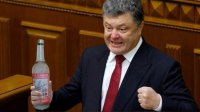 Порошенко заявил, что Путин должен был согласовать поездку в Крым