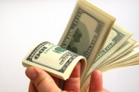 Кому принадлежат рубль и банки