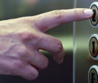 Это лифт или метро? Проезд в лифтах Украины теперь платный — 40 копеек за поездку