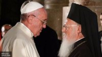 Папа Римский помолился за Украину и Порошенко