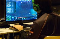 Подросток умер после 2 тысяч часов за компьютером