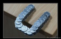 Кто-то украл из украинских зарплат $7,5 млрд