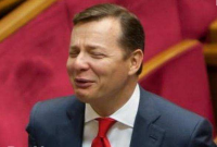 Украинский «героизм»: Ляшко бросает камень в бойцов «Беркута»