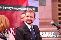 На Крещатике выставили клятву Гитлеру и украинских эсэсовцев