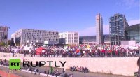 В Берлине на акцию против торгового соглашения ЕС и США вышли 250 тыс. человек