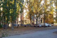 В Кривом Роге на прилегающей к школе №130 территории подорвался на гранате мужчина