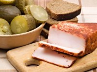 Разведка Украины раскрыла истинные цели РФ в Сирии: в Киеве считают, что это контрабанда алкоголя и еды