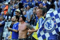 Украинские ультрас избили болельщиков «Челси» в Киеве