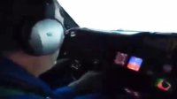 В Сети появилось видео из попавшего в ураган «Патрисия» самолета
