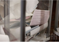 Датские наблюдатели сообщают о подкупе избирателей на Украине