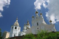 В Харькове свидомые хотели сжечь Свято-Покровский мужской монастырь