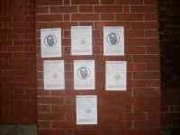 Ультраправые обклеили униатскую церковь в Гданське листовками с призывом присоединить Украину к Польше