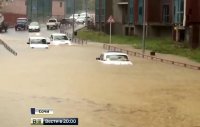 Сочи под водой: 15-часовой ливень привел к заторам на дорогах и приостановке авиасообщения