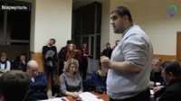 В Мариуполе ставленница Ахметова устроила скандал, требуя говорить на украинском языке
