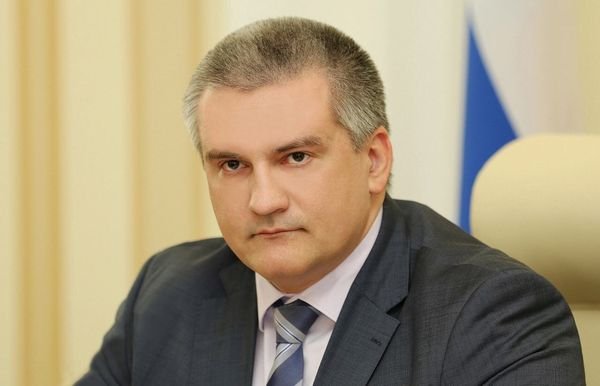 Укродебилы жгут напалмом: Печерский суд разрешил арестовать Аксенова