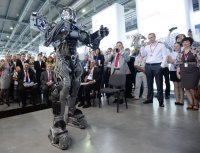 В России будет создан центр развития робототехники. «Росэнергоатом» и «Ростелеком» договорились о создании крупнейшего в России дата-центра.