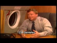 Вся суть мировой политики в двух роликах