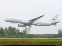 Новейший российский самолет шпион Ту-214Р совершил полет вдоль всей российско-украинской границы