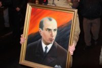 Без Бандеры никак не получится. А можно всех посмотреть?