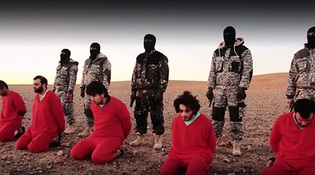 Снайпер застрелил палача ДАИШ, когда тот учил боевиков казни