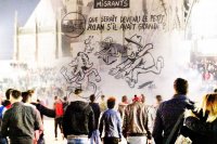 Charlie Hebdo поглумился над секс-терроризмом мигрантов