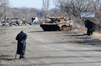 Углегорск через год после войны. Фоторепортаж