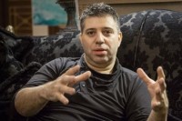 «Кумиры Майдана - тупые, их нельзя показывать американцам». Режиссер майданного «кина» рассказал о главных героях