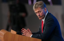 Песков отказался комментировать личную жизнь Людмилы Путиной