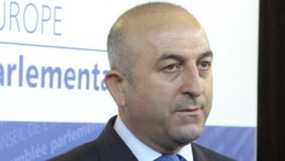 Глава МИД Турции выступил за нормализацию отношений с Россией